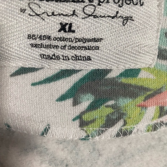 Sweatshirt/hoodie by the Sweatshirt Project for French Laundry. Size XL - Picture 6 of 6